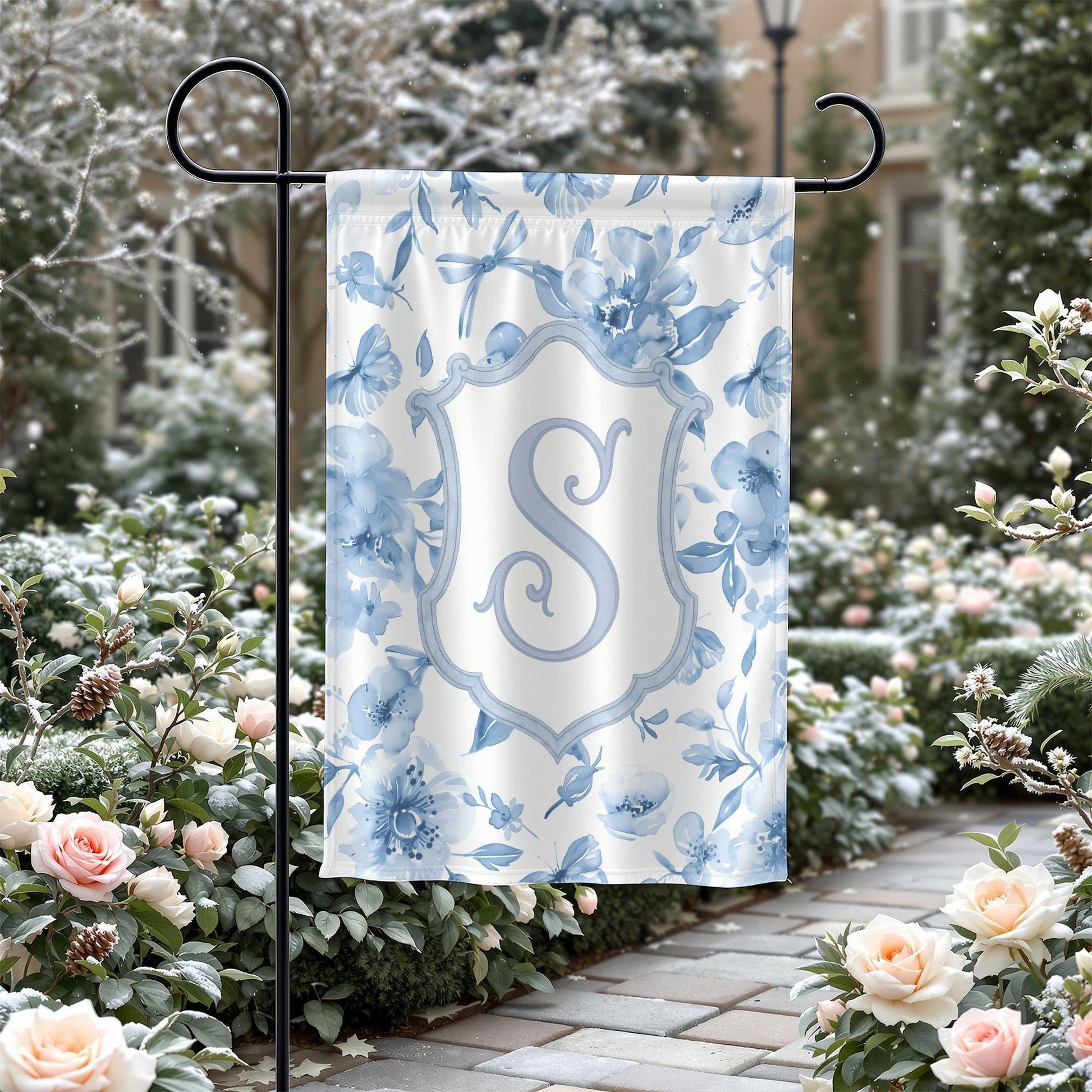 Monogram garden flag, Floral garden flag, Personalized yard decor, Initial garden flag, Outdoor garden flag, Custom garden sign